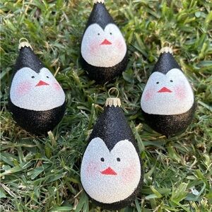 4 Penguin Christmas‎ Ornaments Sugar Frosted Glass Black White 4" H Excellent